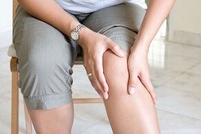 Oyoqlarda varikoz tomirlarining belgilari va alomatlari